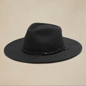 Hampui wool felt black hat braided leather trim NWT, Sz. XL